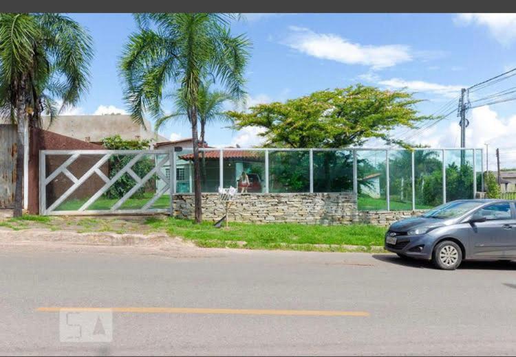 Caso com piscina, há 900 metros do Iguatemi shopping Brasília Exterior foto